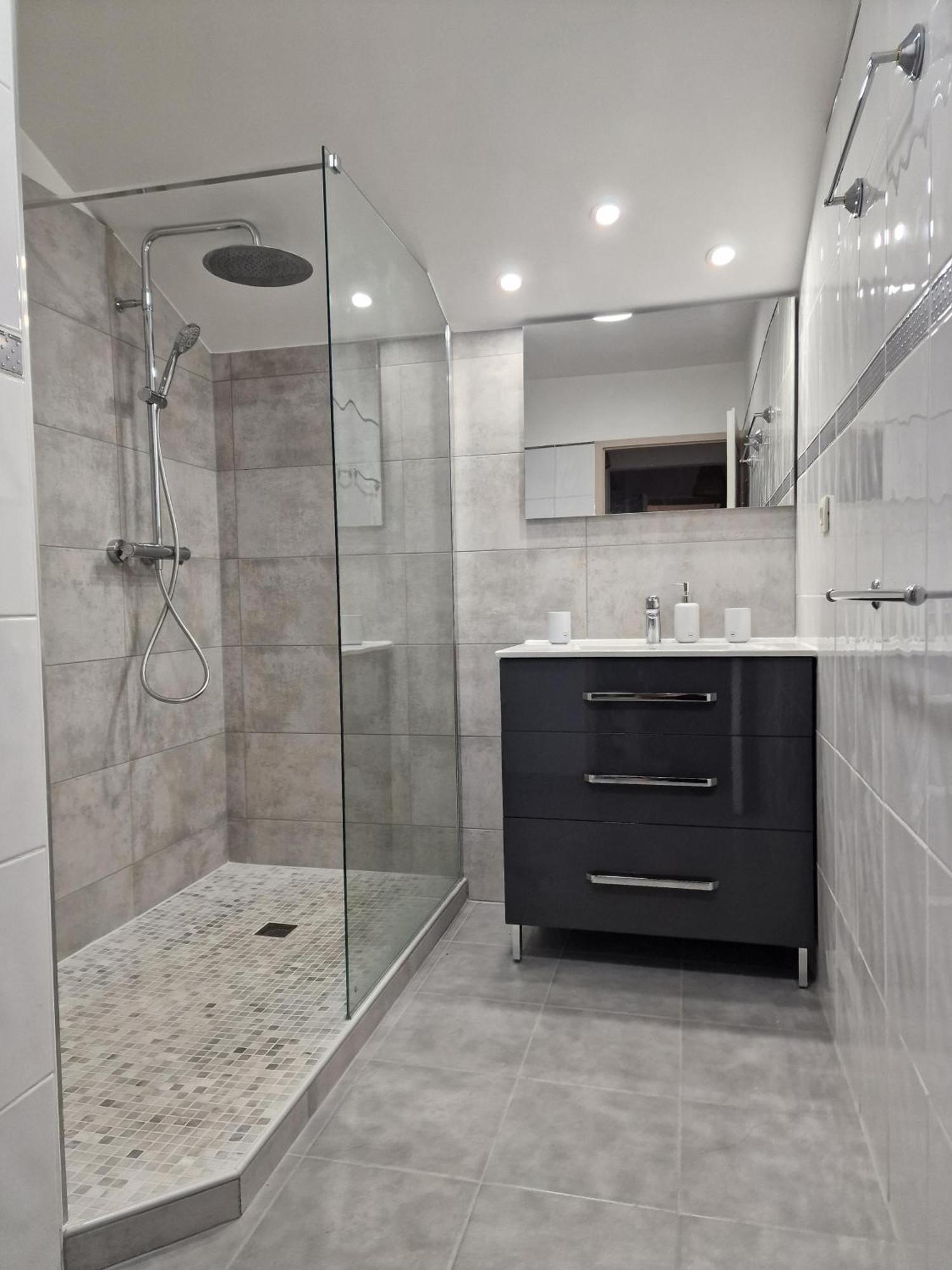 סן-ז'יל-לה-באן Appartement Villa Sur Le Toit, Vue Mer מראה חיצוני תמונה